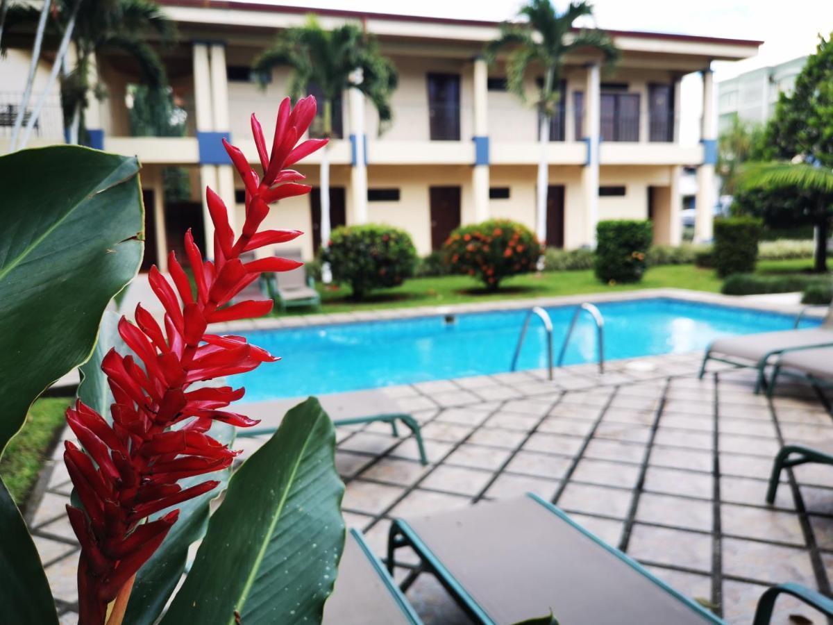 Hotel Monte Real La Fortuna Exteriér fotografie