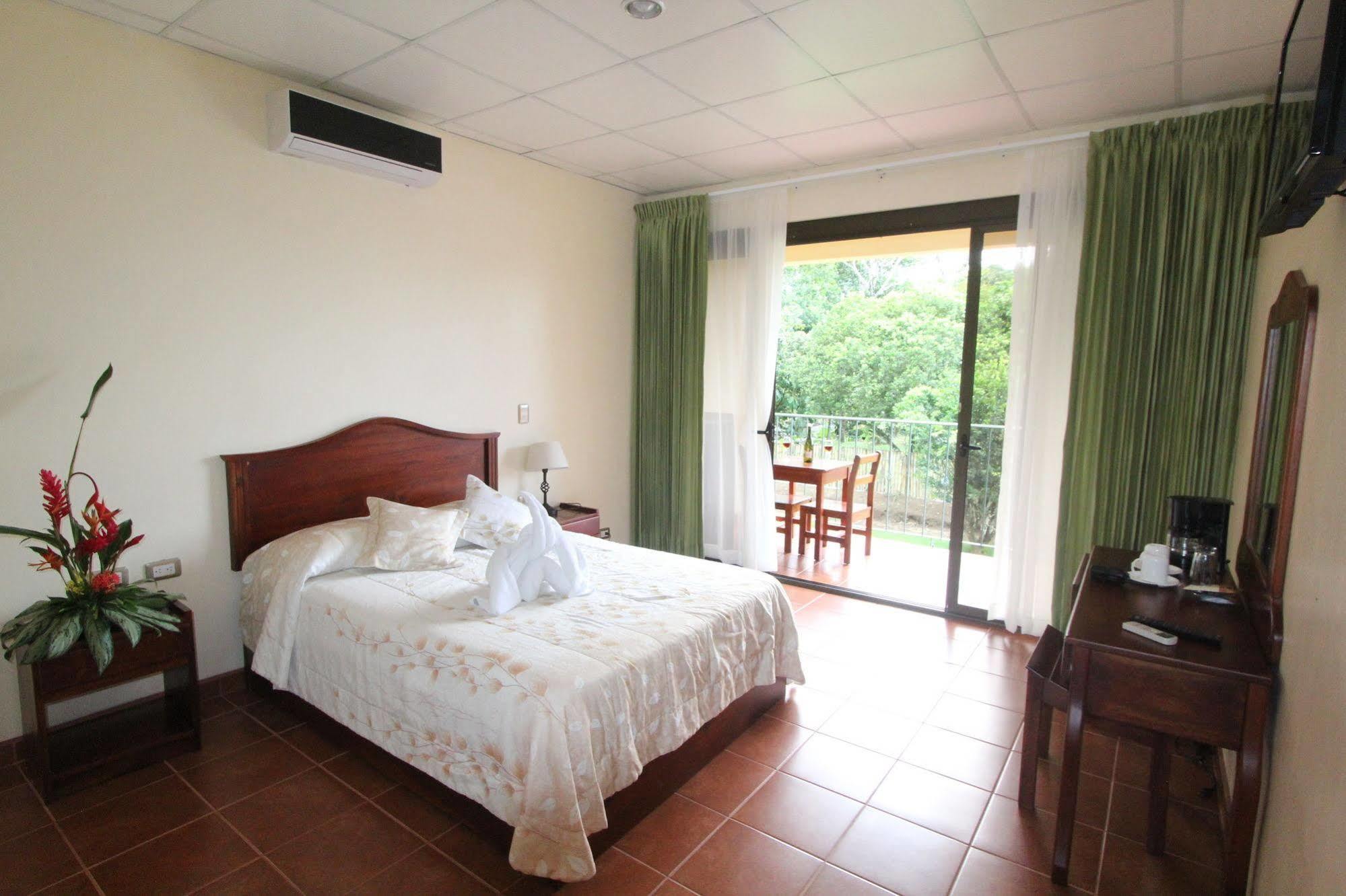 Hotel Monte Real La Fortuna Exteriér fotografie